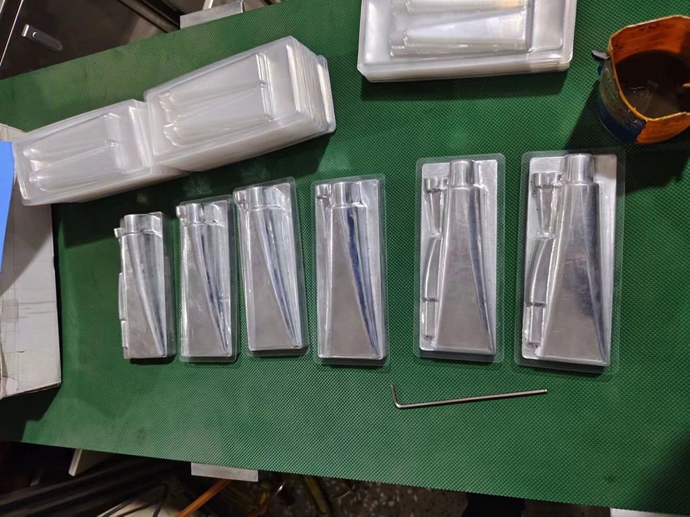 sampel-mesin-pengemasan-kartu-blister