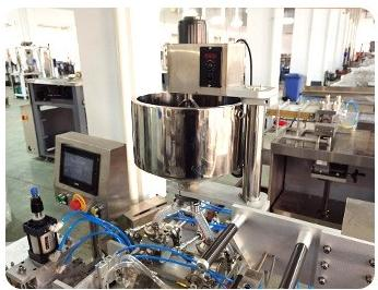 Perangkat pengaduk pelestarian panas dua lapis