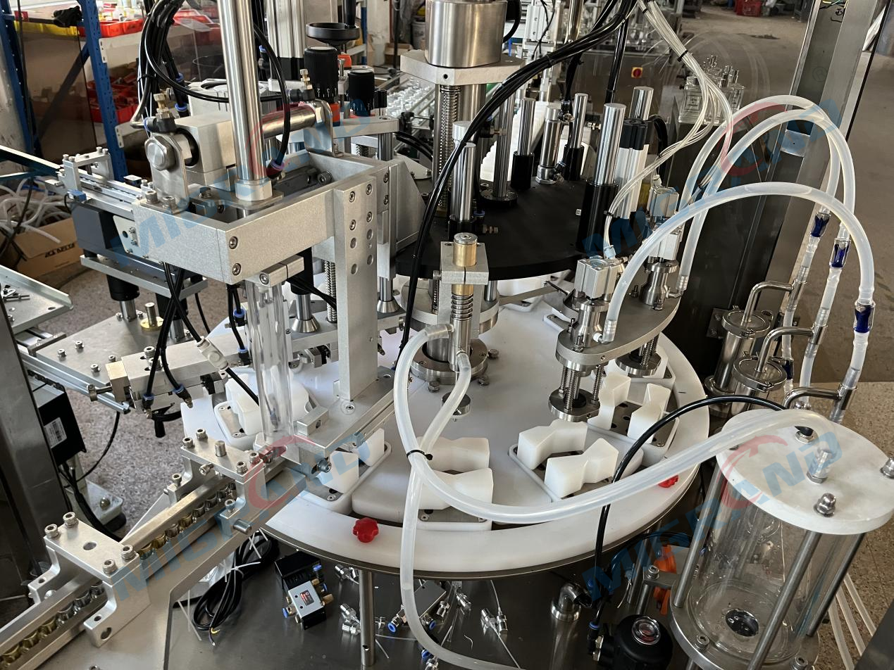 Stasiun pengisian tiga langkah dan stasiun pengisian tekanan negatif